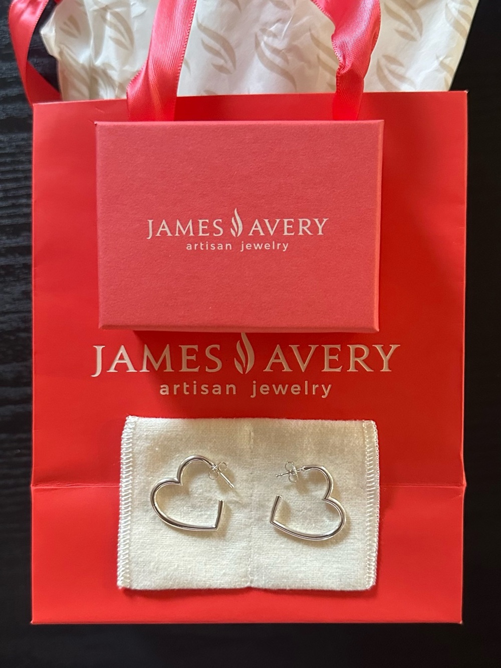 NWT James Avery Silver Heart Hoop Earrings Medium